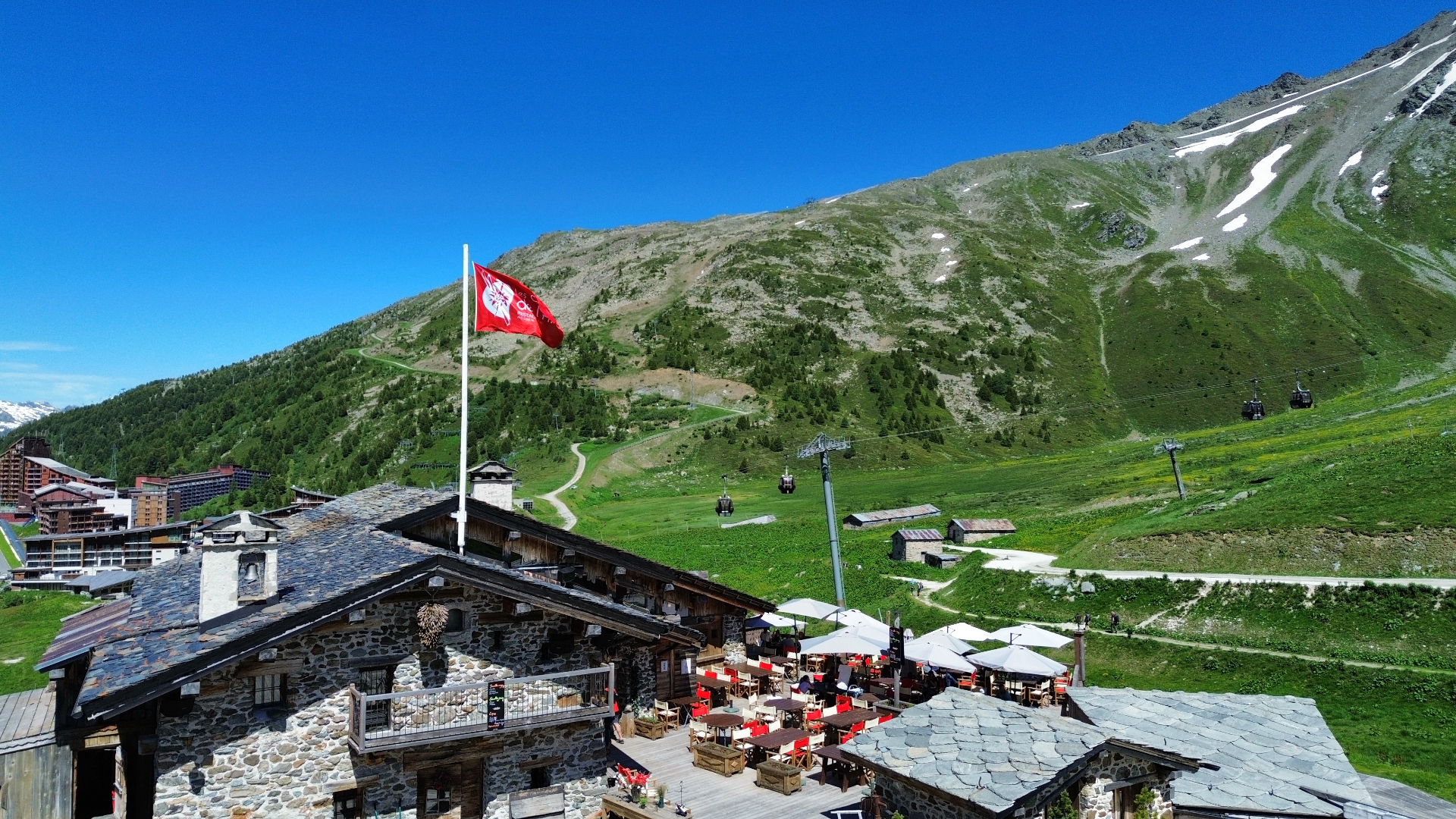 Les Chalets de l'Arc