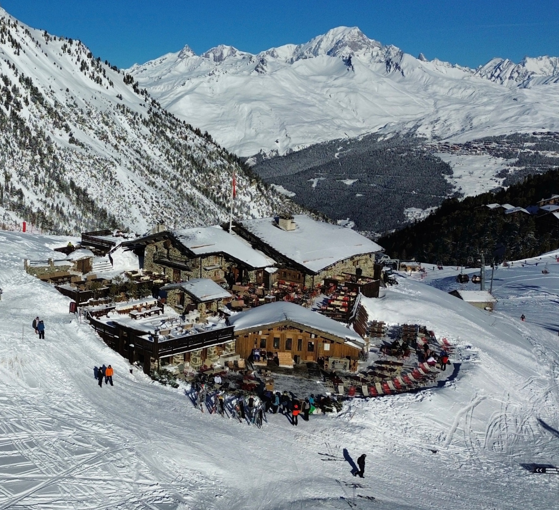Les Chalets de l'Arc